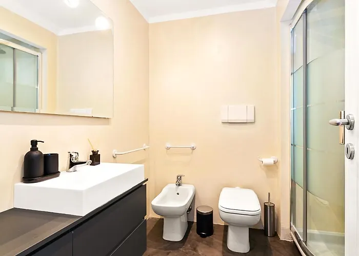 Peaceful Penthouse With Garage By Ndp Rent * Рим